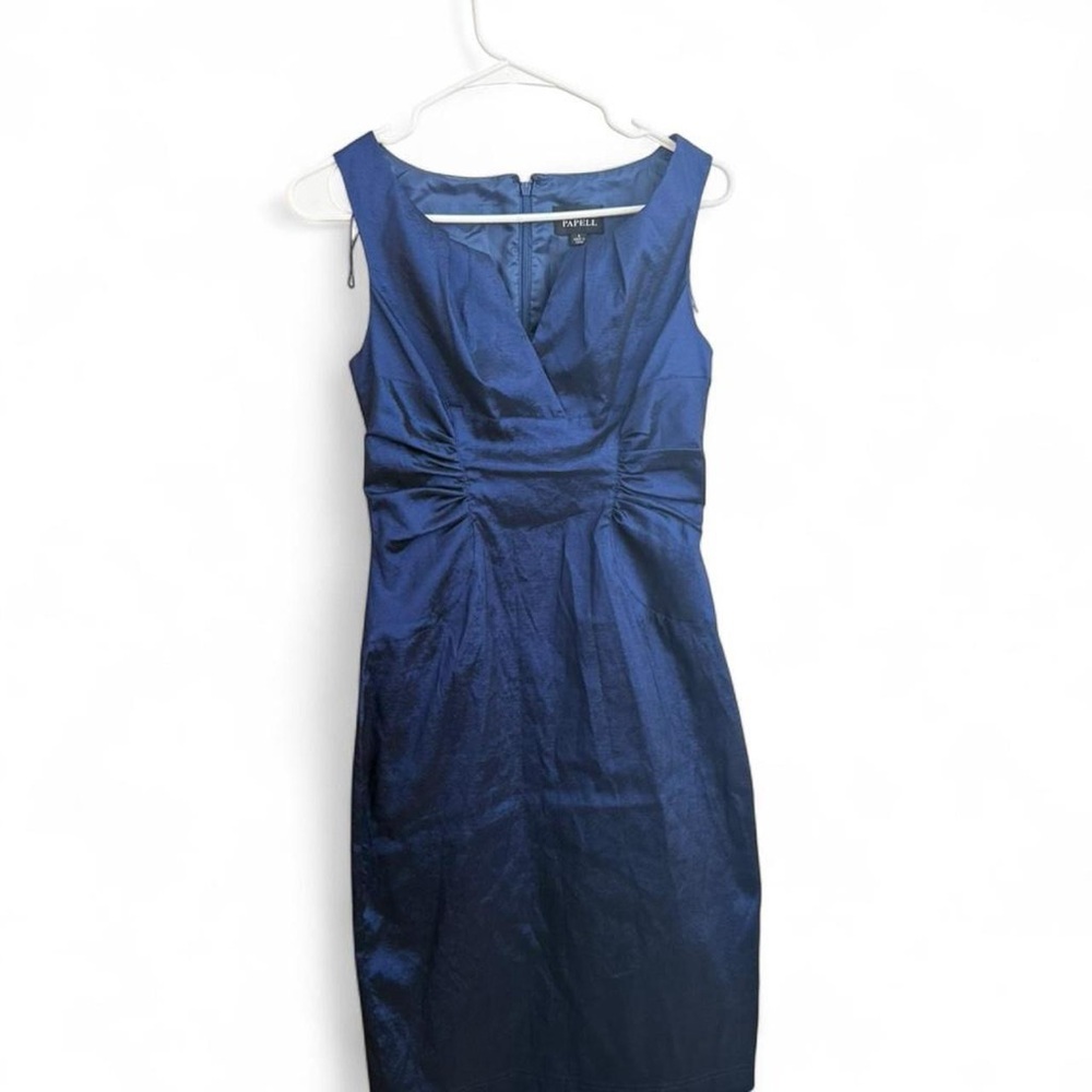 Elegant Adrianna Papell blue cocktail dress